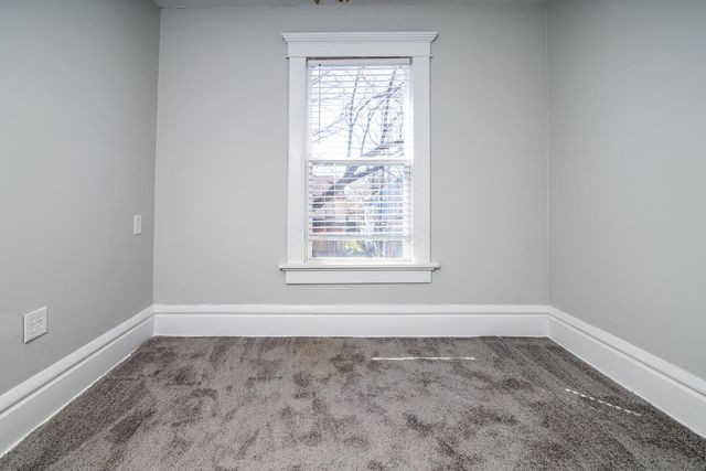 418 E 17th Avenue, Columbus, OH 43201