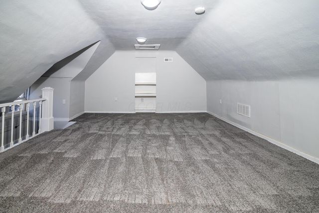 418 E 17th Avenue, Columbus, OH 43201
