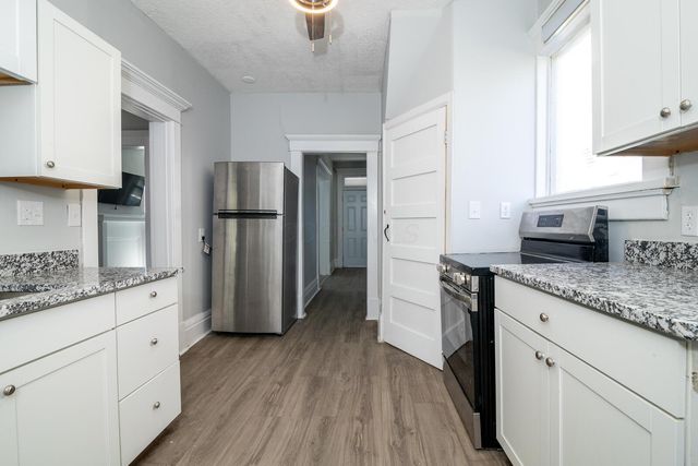 418 E 17th Avenue, Columbus, OH 43201