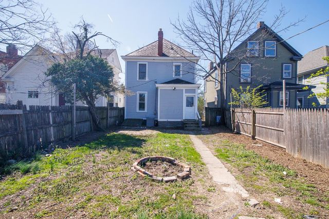 418 E 17th Avenue, Columbus, OH 43201