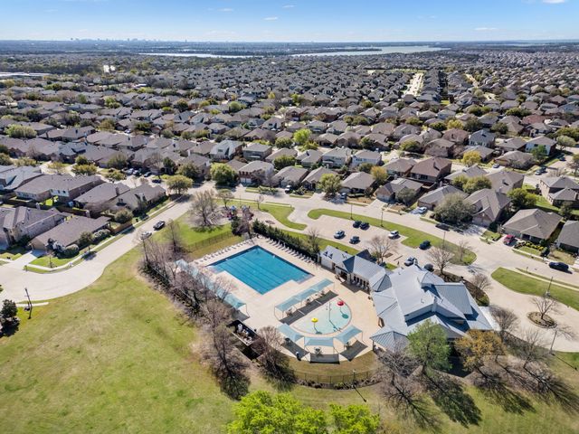 1124 Lake Cypress Lane, Little Elm, TX 75068