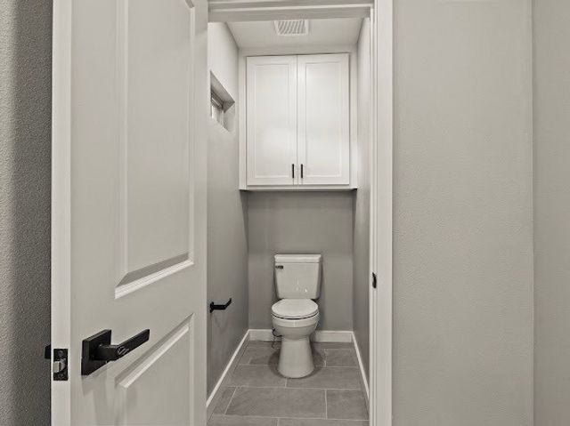 1301 E 9th Street, Mt Pleasant, TX 75455