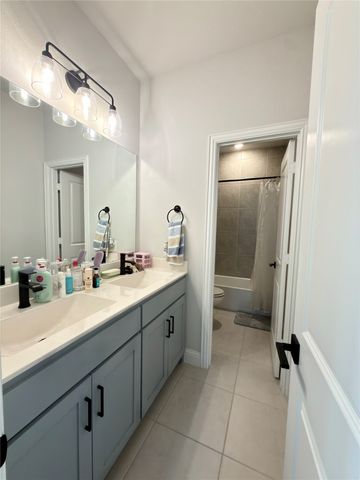 5408 Crosstrees Street, Rowlett, TX 75088