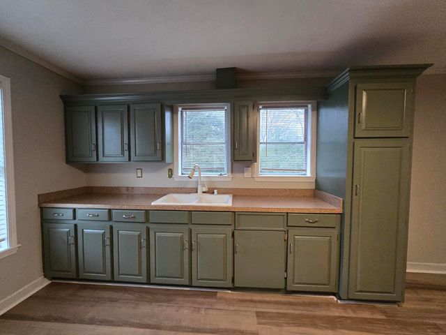 2370 Wedgefield Road, Sumter, SC 29154