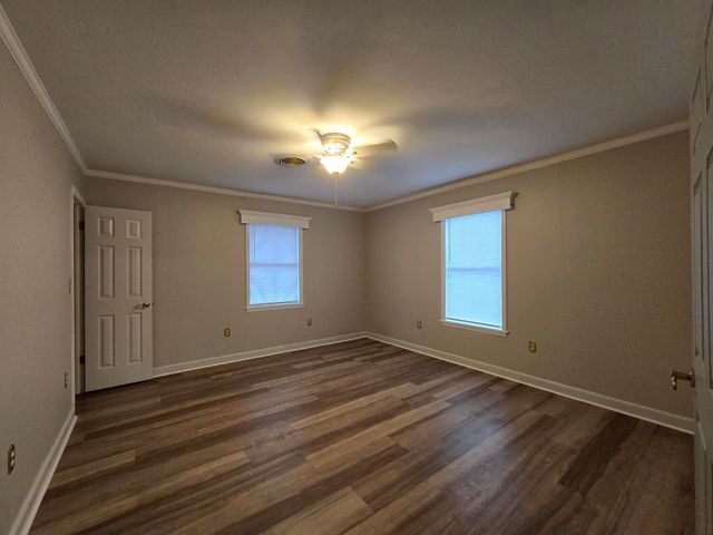 2370 Wedgefield Road, Sumter, SC 29154