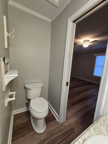 2370 Wedgefield Road, Sumter, SC 29154