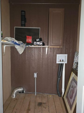 2370 Wedgefield Road, Sumter, SC 29154