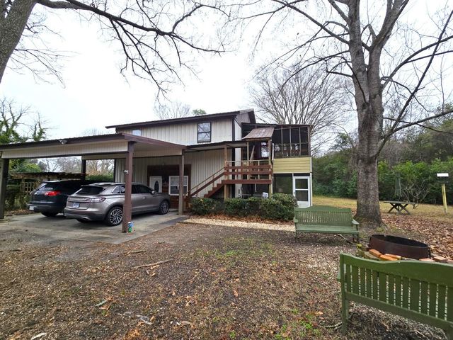 2370 Wedgefield Road, Sumter, SC 29154