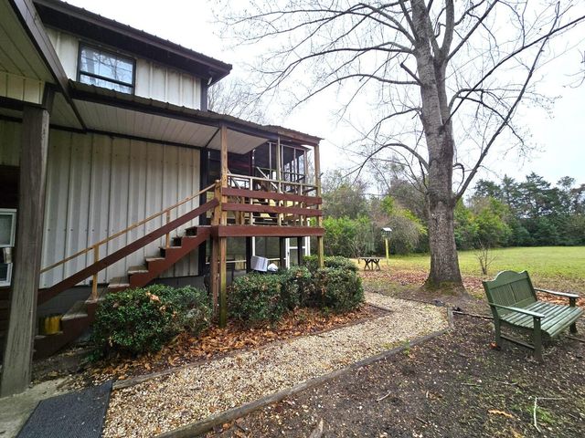 2370 Wedgefield Road, Sumter, SC 29154