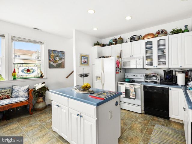 2 FLORIDA AVE, Milton, DE 19968