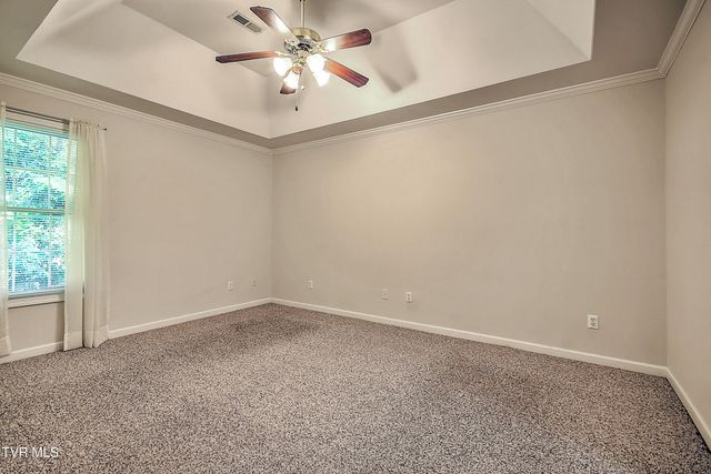 2425 East Lakeview Drive, 1, Johnson City, TN 37601