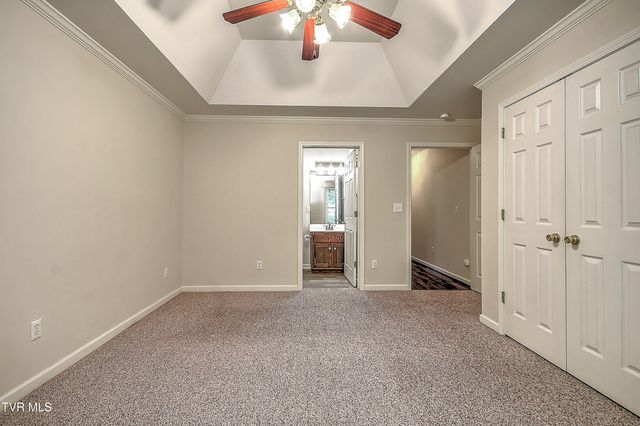 2425 East Lakeview Drive, 1, Johnson City, TN 37601
