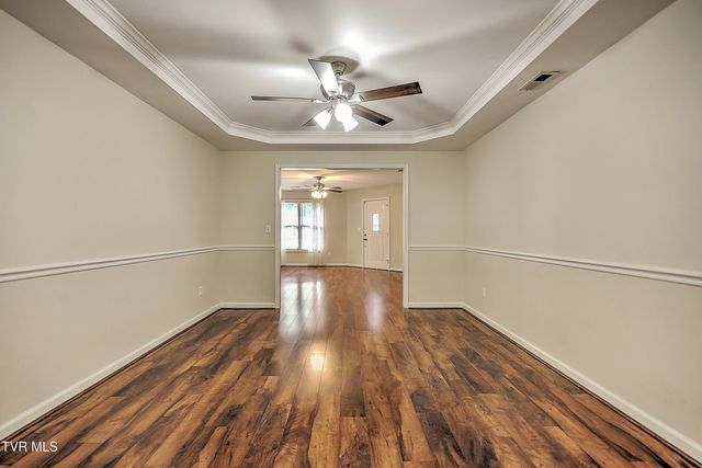 2425 East Lakeview Drive, 1, Johnson City, TN 37601