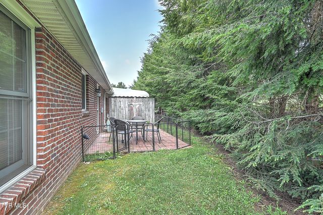 2425 East Lakeview Drive, 1, Johnson City, TN 37601