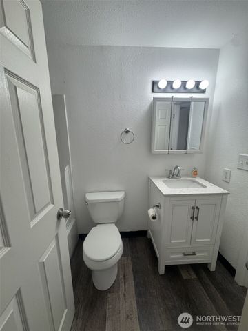 7139 S Tyler Street Ct, Tacoma, WA 98409