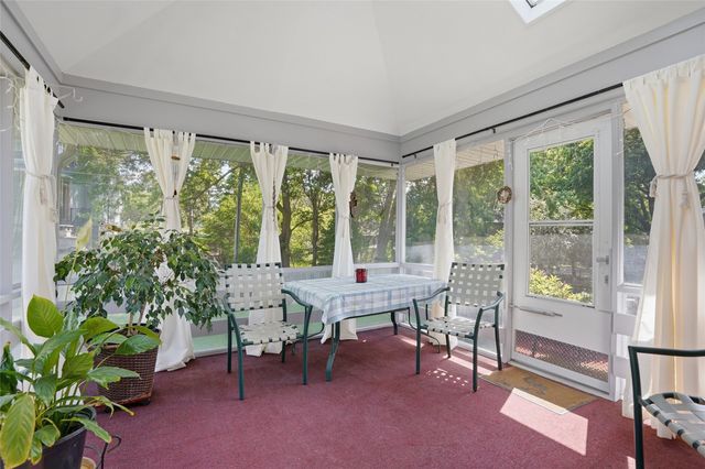 2613 Hillside Drive, Iowa City, IA 52245