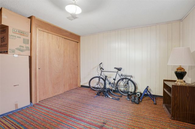 2613 Hillside Drive, Iowa City, IA 52245