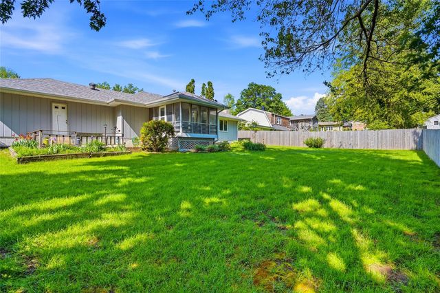2613 Hillside Drive, Iowa City, IA 52245