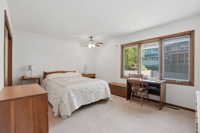 2613 Hillside Drive, Iowa City, IA 52245