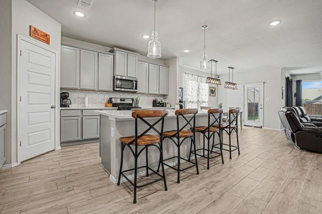 3219 Buffalo Creek Circle, Royse City, TX 75189