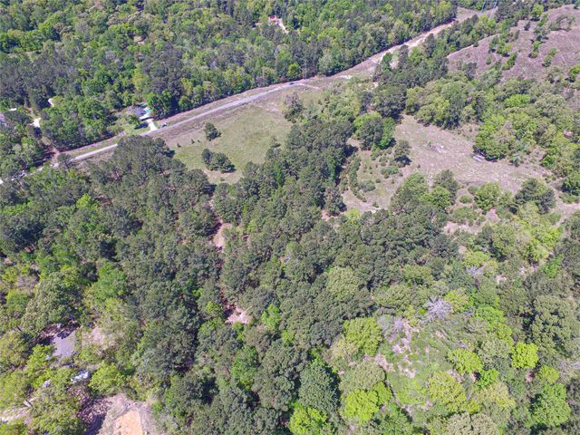 280 Waka, Livingston, TX 77351
