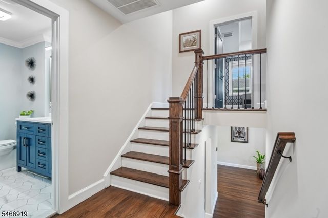 25 Ascot Way, Summit City, NJ 07901