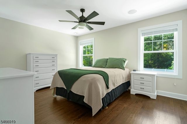 25 Ascot Way, Summit City, NJ 07901