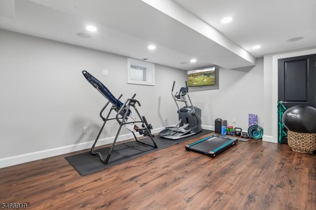 25 Ascot Way, Summit City, NJ 07901