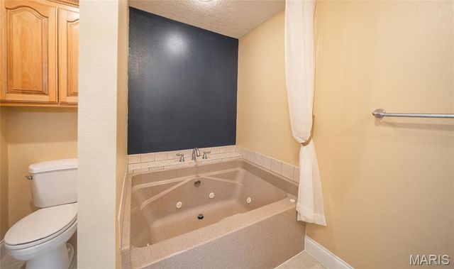 20601 Laramie Road, St Robert, MO 65584