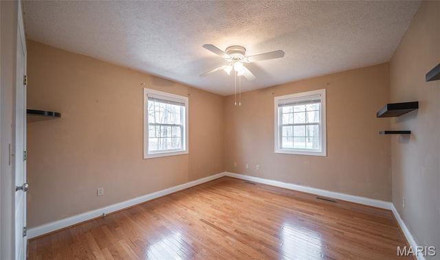 20601 Laramie Road, St Robert, MO 65584