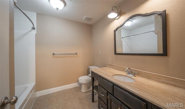 20601 Laramie Road, St Robert, MO 65584