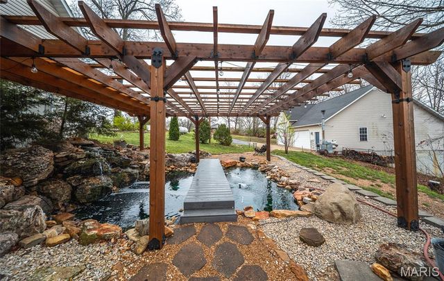 20601 Laramie Road, St Robert, MO 65584