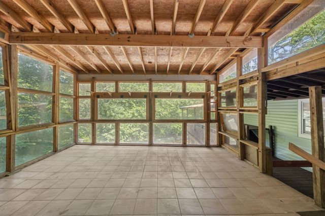 1016 Rustic Hills Dr, Ashland City, TN 37015