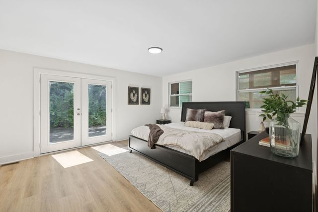 1016 Rustic Hills Dr, Ashland City, TN 37015