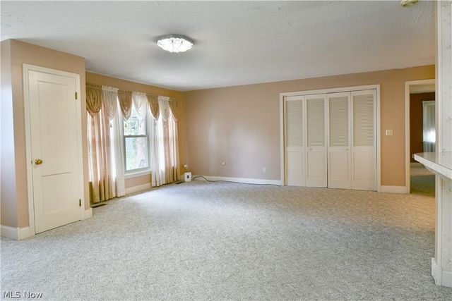 360 Fairmount Avenue NE, Warren, OH 44483