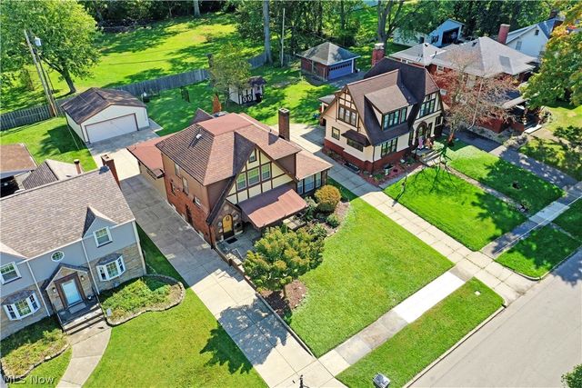 360 Fairmount Avenue NE, Warren, OH 44483