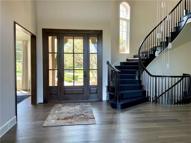 10504 S Highland Lane, Olathe, KS 66061