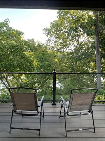 10504 S Highland Lane, Olathe, KS 66061