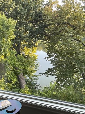 10504 S Highland Lane, Olathe, KS 66061