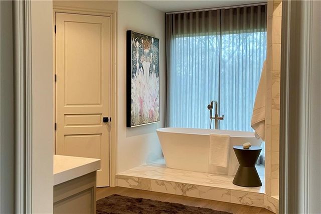 10504 S Highland Lane, Olathe, KS 66061