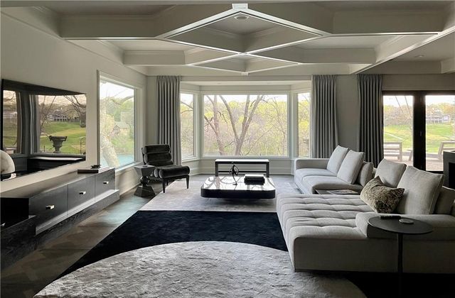 10504 S Highland Lane, Olathe, KS 66061