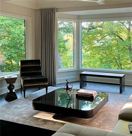 10504 S Highland Lane, Olathe, KS 66061