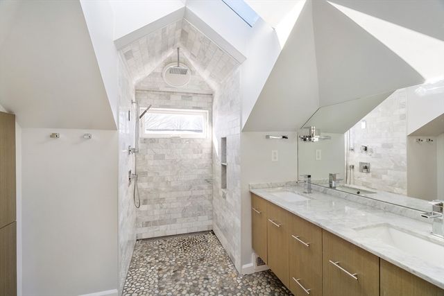 305 Webster St. 2, Newton, MA 02466