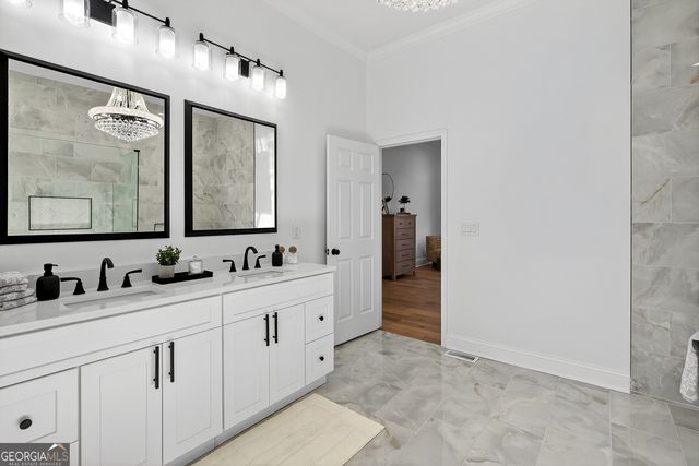 450 Birkdale Drive, Fayetteville, GA 30215