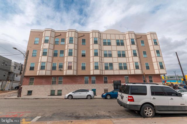 4700 CHESTNUT ST, Philadelphia, PA 19139