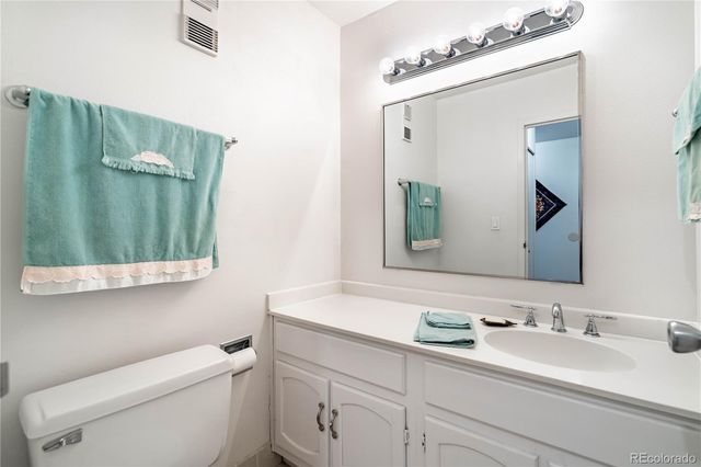 1625 Larimer Street 1608, Denver, CO 80202