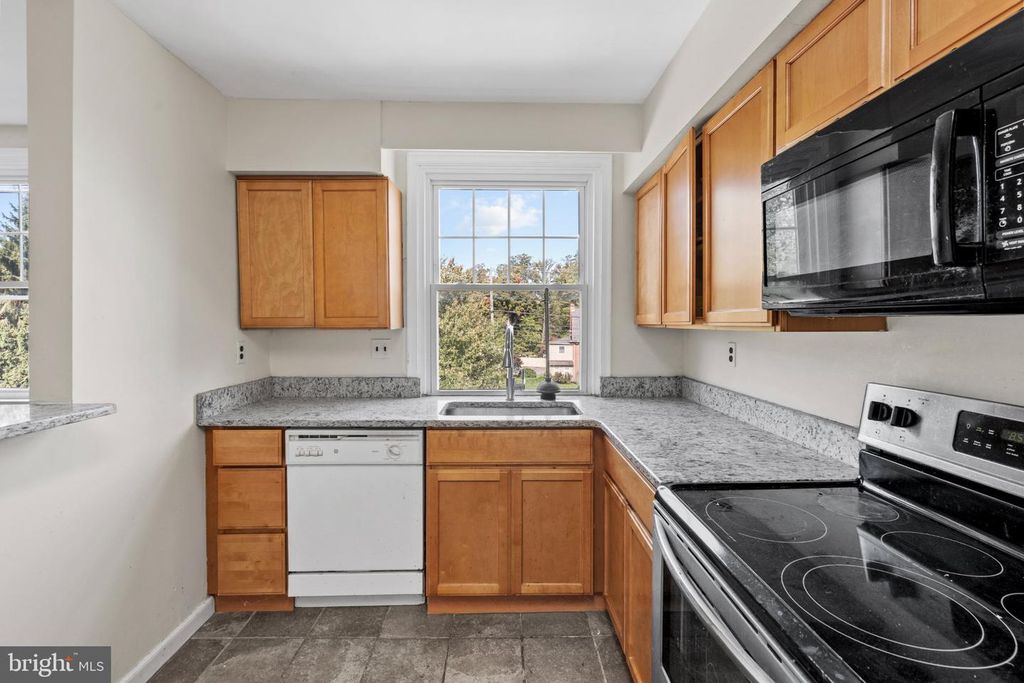 500 E LANCASTER AVE #101D, WAYNE, PA 19087 — photo 3