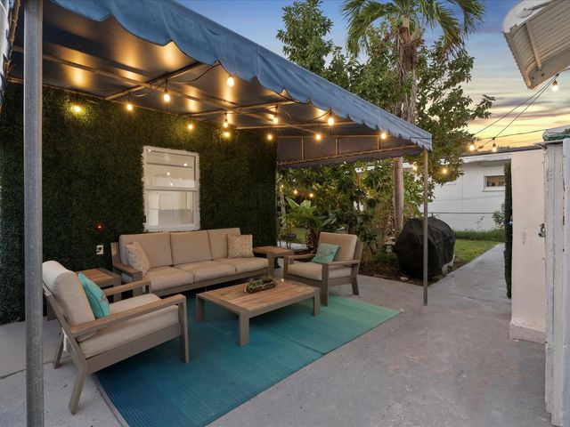 9232 Harding Avenue, Surfside, FL 33154