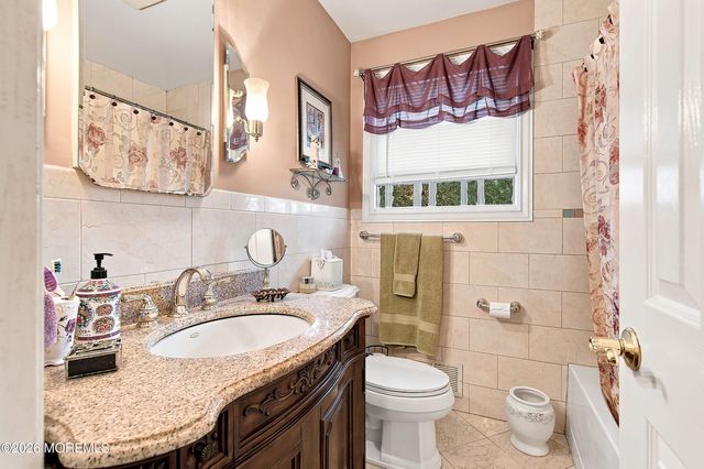 4 River Park Drive, Brick, NJ 08724