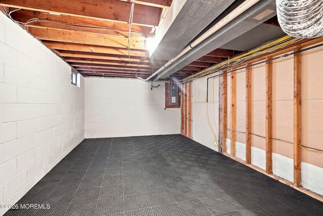 4 River Park Drive, Brick, NJ 08724